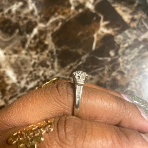 10k White gold ring - Picture 7 of 7